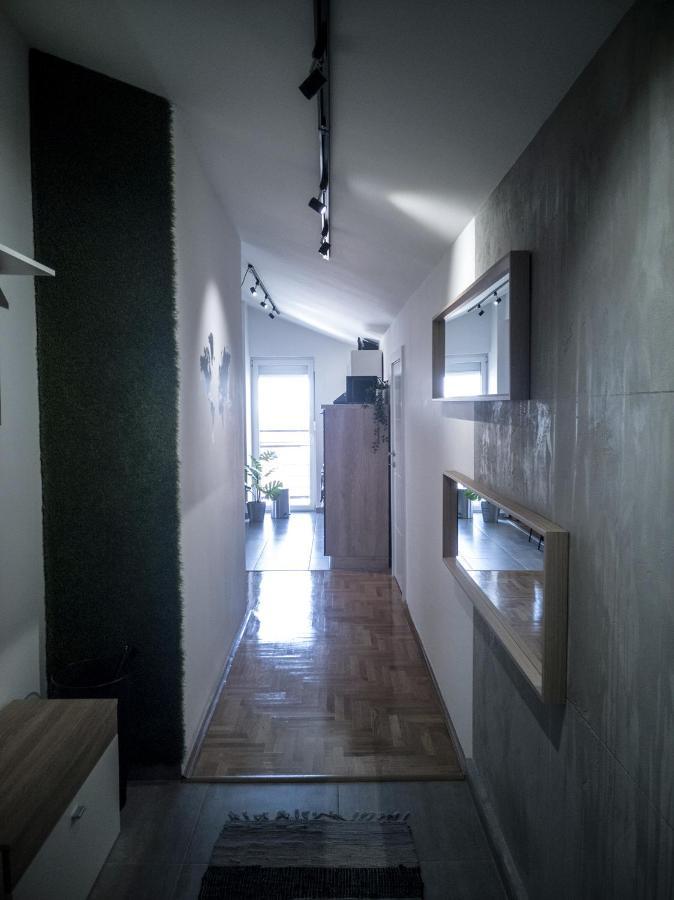 Raw Industrial City Apartment Subotica Exterior foto
